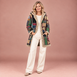 Autumn – Gemütlicher Patchwork-Kapuzenpullover in Erdtönen