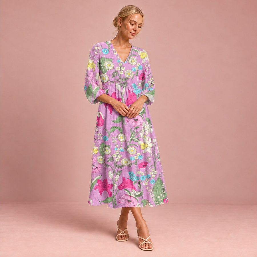 Figurschmeichelndes Sommerkleid mit Print