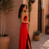 Damen Maxikleid mit Neckholder und Seitenschlitz