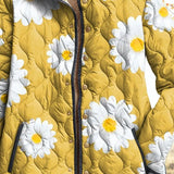 Damenjacke mit Charmantem Gänseblümchenmuster