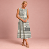 Bequemes ärmelloses Sommerkleid