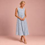 Bequemes ärmelloses Sommerkleid