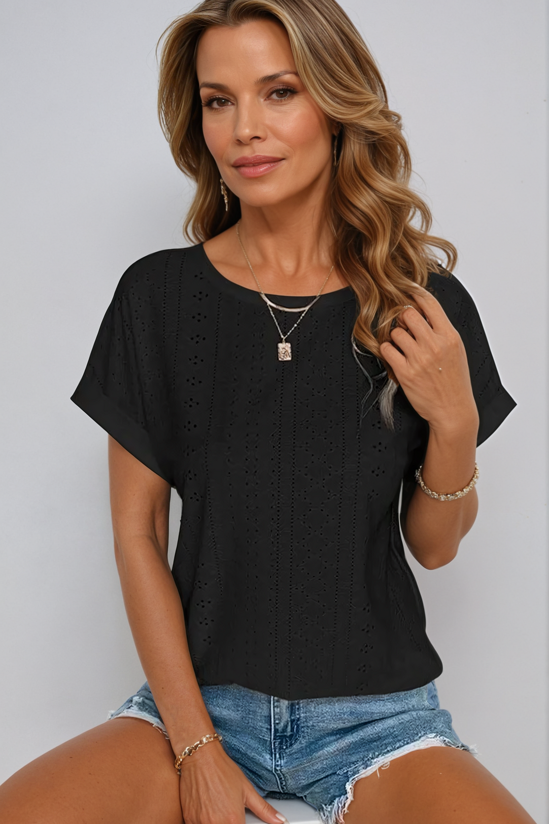 Riza™ - Lässiges Lochmuster Top