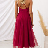 Zeitgenössisches Prinzessinnen-Maxi-Kleid mit Trägern für Partys