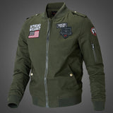 Herren Bomberjacke mit Patch-Applikationen und Ärmeltasche