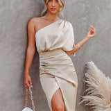 Naomi™ | Elegantes und Stilvolles Maßkleid