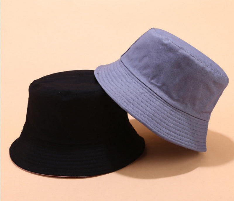 Wendbarer Bucket Hat für den Sommer mit zwei Styles in einem