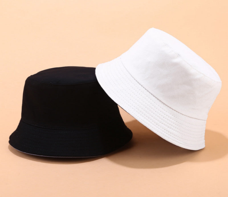 Wendbarer Bucket Hat für den Sommer mit zwei Styles in einem