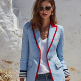 Gestreifter Damen-Blazer mit langen Ärmeln, Taschen und Knöpfen