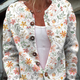 Niedlicher und frischer Druck mit kleinen Blumen auf einem Knopf-Cardigan