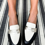 MONOCHROME KLASSISCHE LOAFERS