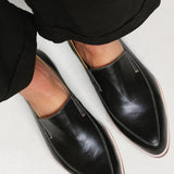 ELEGANTE MINIMALISTISCHE LOAFERS