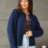 DER NOELLE | KNOPF-AKZENT CARDIGAN