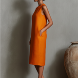 Orangefarbenes Etuikleid für Damen mit ärmellosem Rundhalsausschnitt und Seitentaschen, zeitlos minimalistisch-eleganter Stil