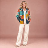 Anna – Jacke mit geometrischen Farbflächen