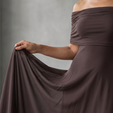 Juni | Off-Shoulder Drapiertes Midi-Kleid