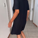 Els | Kleid mit kurzen Ärmeln und V-Ausschnitt