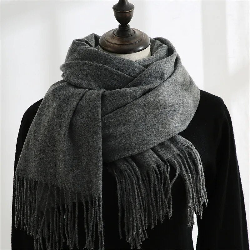 Designer-Schal mit Quasten | Warmer und weicher Kaschmir
