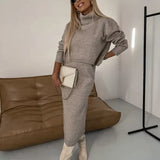 Celeste - Kleid Mit Passendem Rollkragenpullover