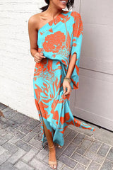 Rosie Maxikleid mit einem Schulterdesign und bedrucktem Saum