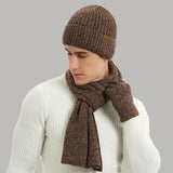 Cooles Winter-Set mit Mütze, Schal und Handschuhen