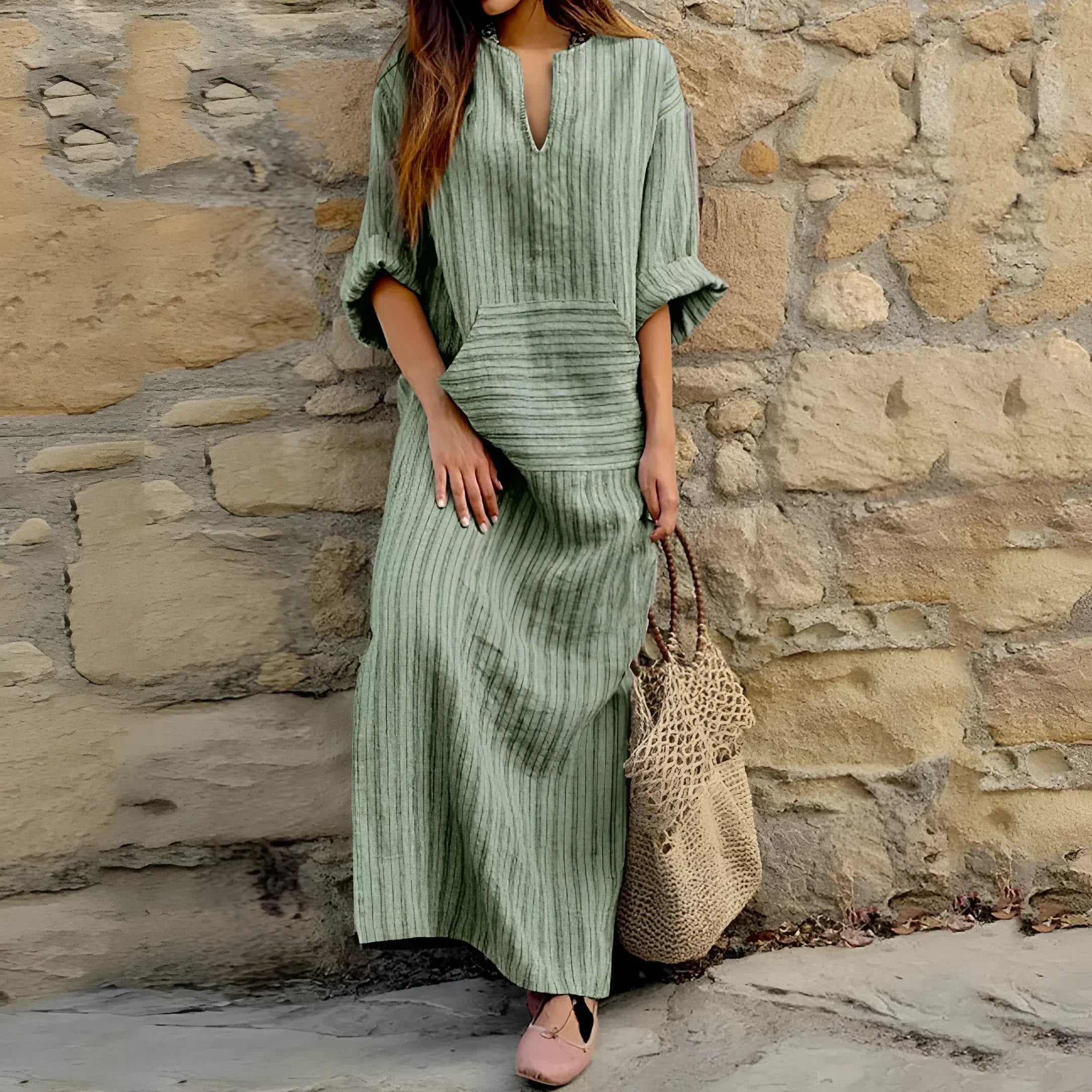 Hedwig | Damen Gestreiftes Maxikleid mit V-Ausschnitt und Taschen