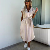 Fiona - Elegantes ärmelloses gestreiftes Kleid