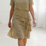 Linda | Elegantes Komfort-Rüschendress