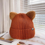 Gestrickte Wintermütze mit Katzenohren von PurrWarm