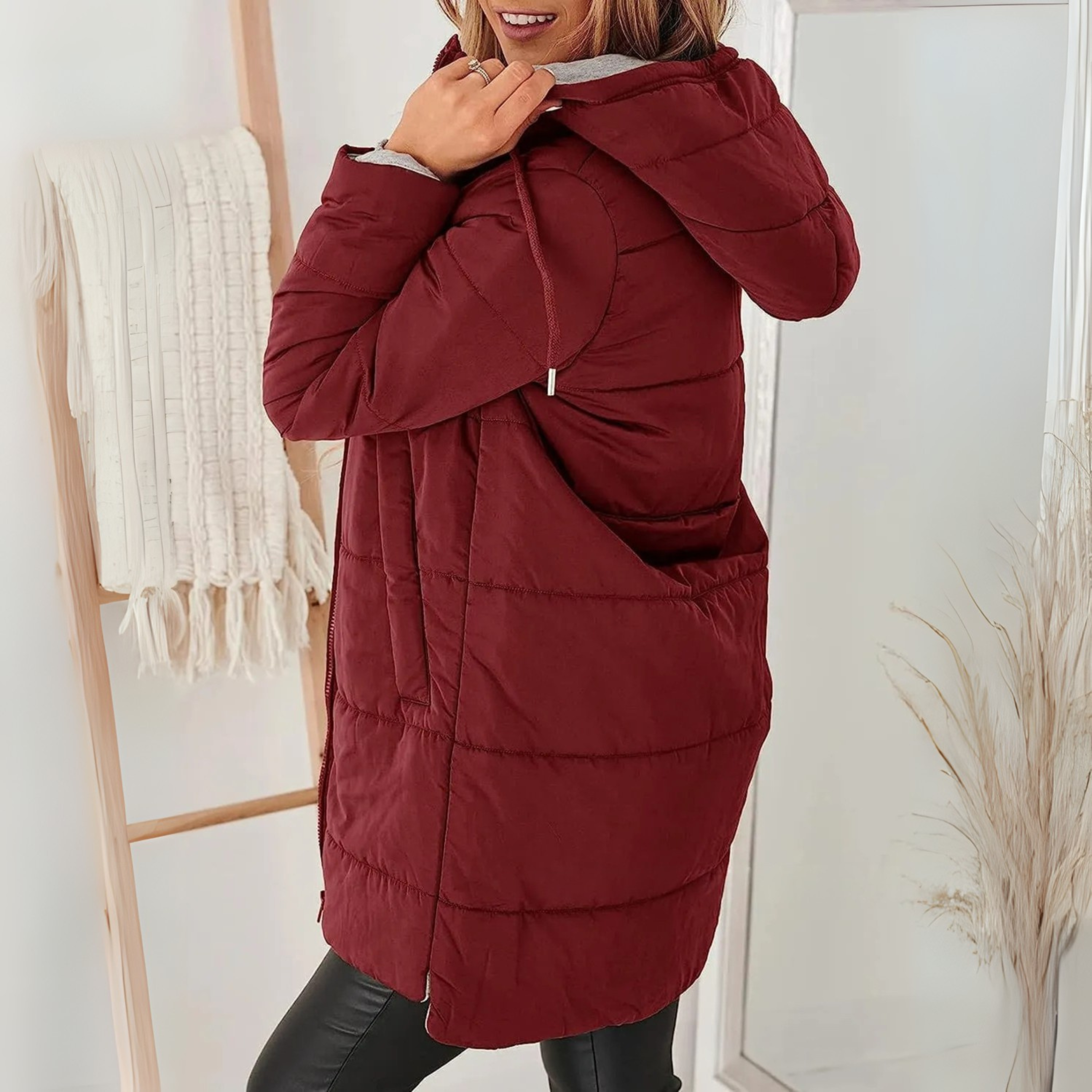 Rae™ - Lässige Kapuzen-Puffer-Daunenjacke
