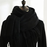 Designer-Schal mit Quasten | Warmer und weicher Kaschmir