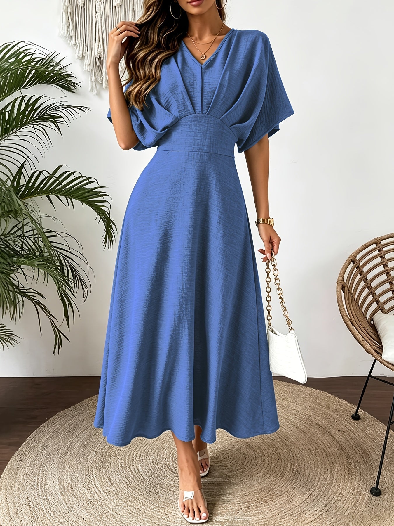 Damen Midikleid mit V-Ausschnitt