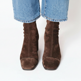 Lily™ | Stilvolle Wildleder-Ankle Boots mit Quadratzehen