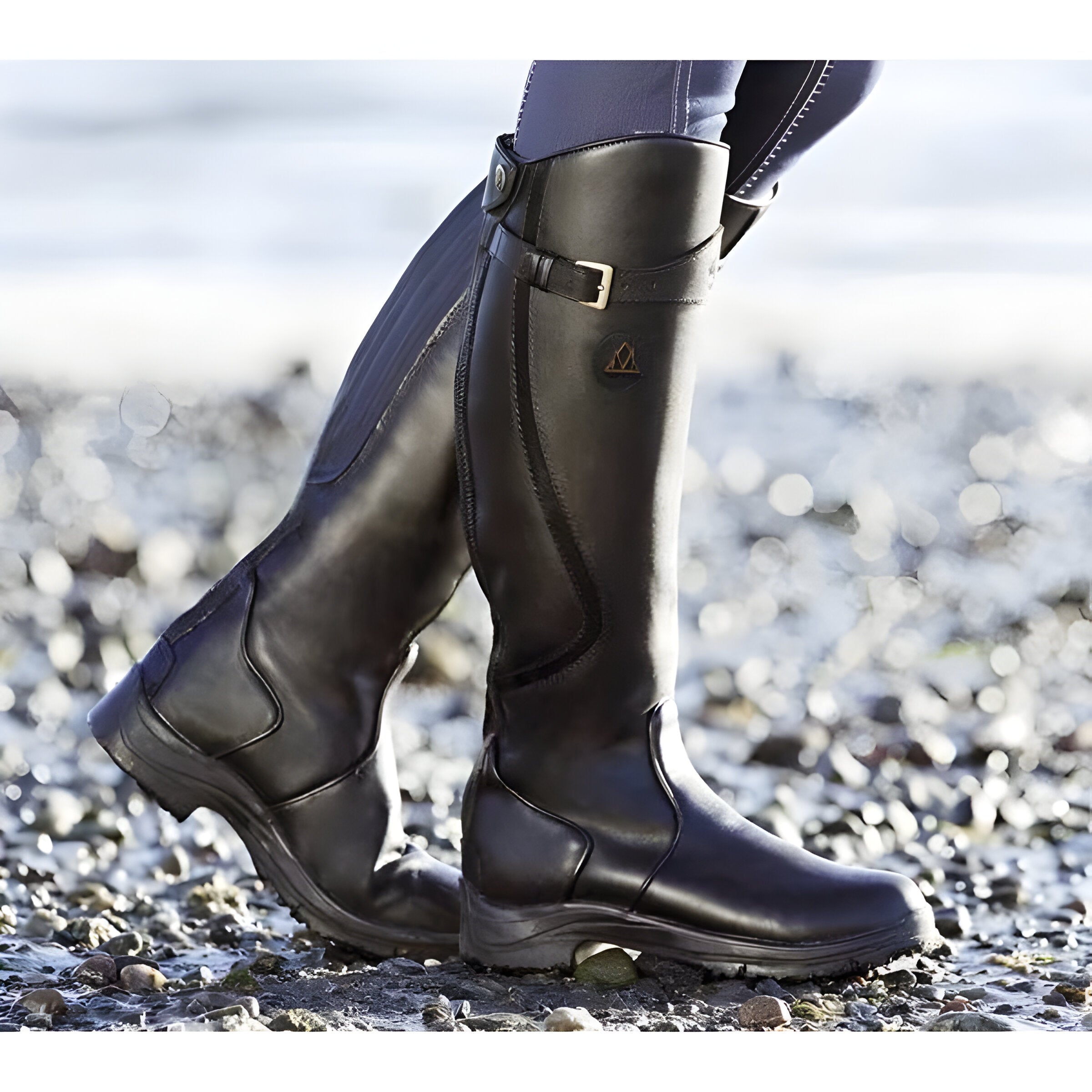 Yvonne | Damen Stiefel mit Gürtel