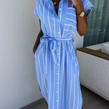Fiona - Elegantes ärmelloses gestreiftes Kleid
