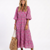 Apolline | Midi-Kleid mit dreiviertel Ärmeln und V-Ausschnitt im Muster