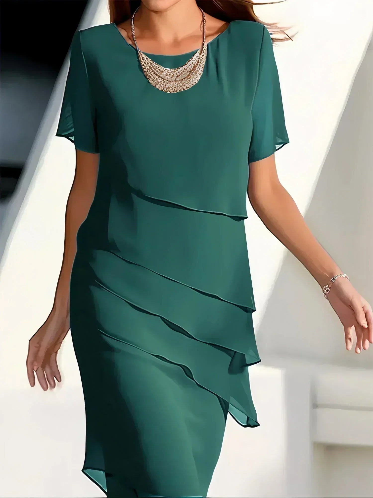 Kendra | Schickes Kleid mit figurschmeichelndem Design