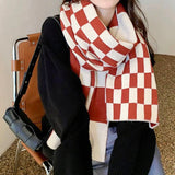 Karierter Schal