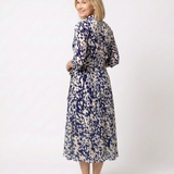 Oriana | Midi-Kleid mit Kragen, langen Ärmeln und Taillengürtel