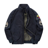 Herren Bomberjacke im Militärstil mit Patches und verdecktem Reißverschluss