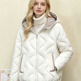 Damen wattierte Kurzjacke mit Herzsteppung, abgerundetem Saum und Kapuze