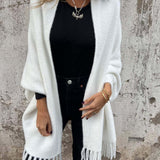 Fransen-Schal mit Strickmuster