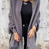 Fransen-Schal mit Strickmuster