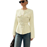 Gesa | Damen Blazer mit Rundhalsausschnitt, langen Ärmeln, Gürtel und Taschen