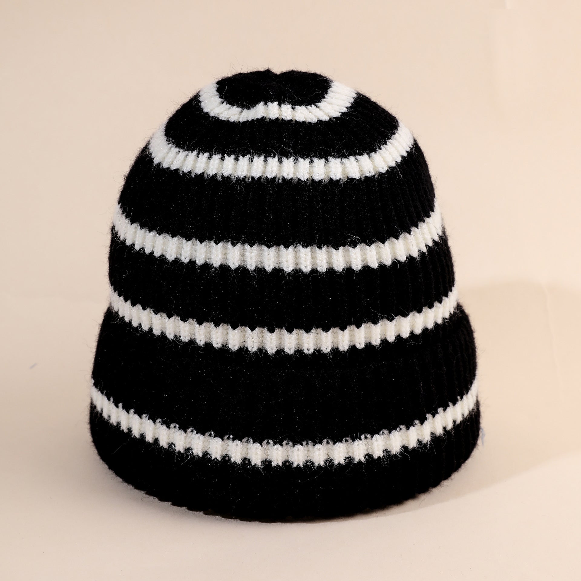 Damen Beanie-Mütze gestreift mit weichem Innenfutter