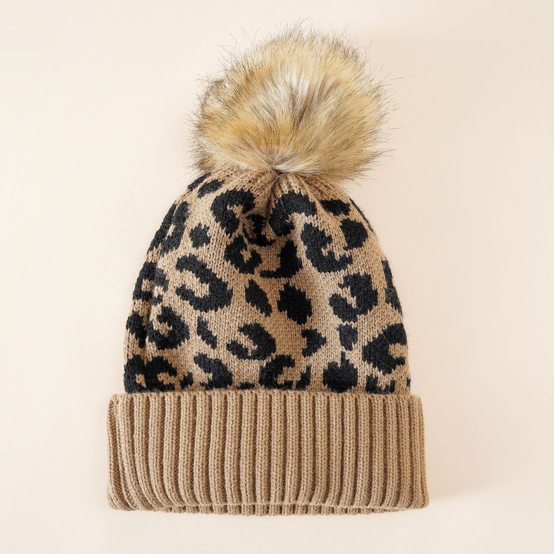 Damen Strickmütze mit Leopardenmuster und Kunstfell-Pompon