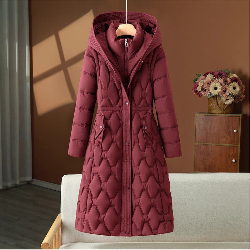 Damen langer gesteppter Wintermantel mit Kapuze und taillierter Silhouette