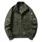 Herren Bomberjacke im Militärstil mit Patches und verdecktem Reißverschluss