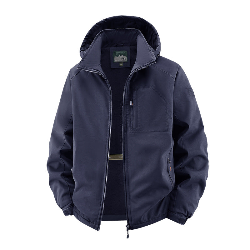 Herren Softshelljacke im Tactical-Stil mit versteckter Kapuze und Brusttasche