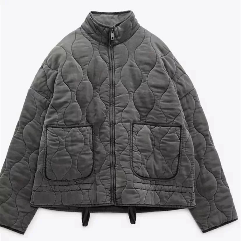 Damen Cropped Steppjacke mit Taschen und Bindegürtel